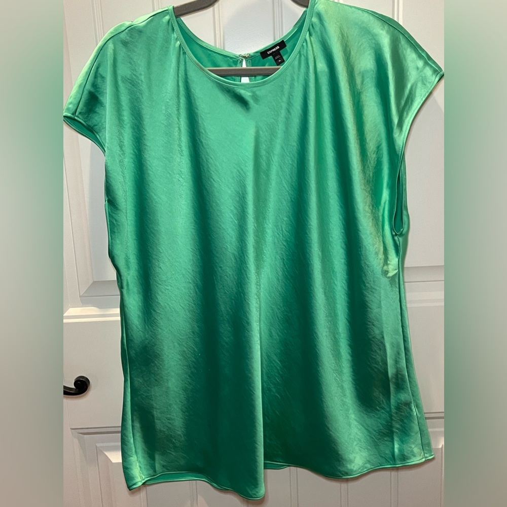 Large satin top Express emerald green blouse
